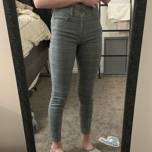 American Eagle Black and White Plaid Jeggings